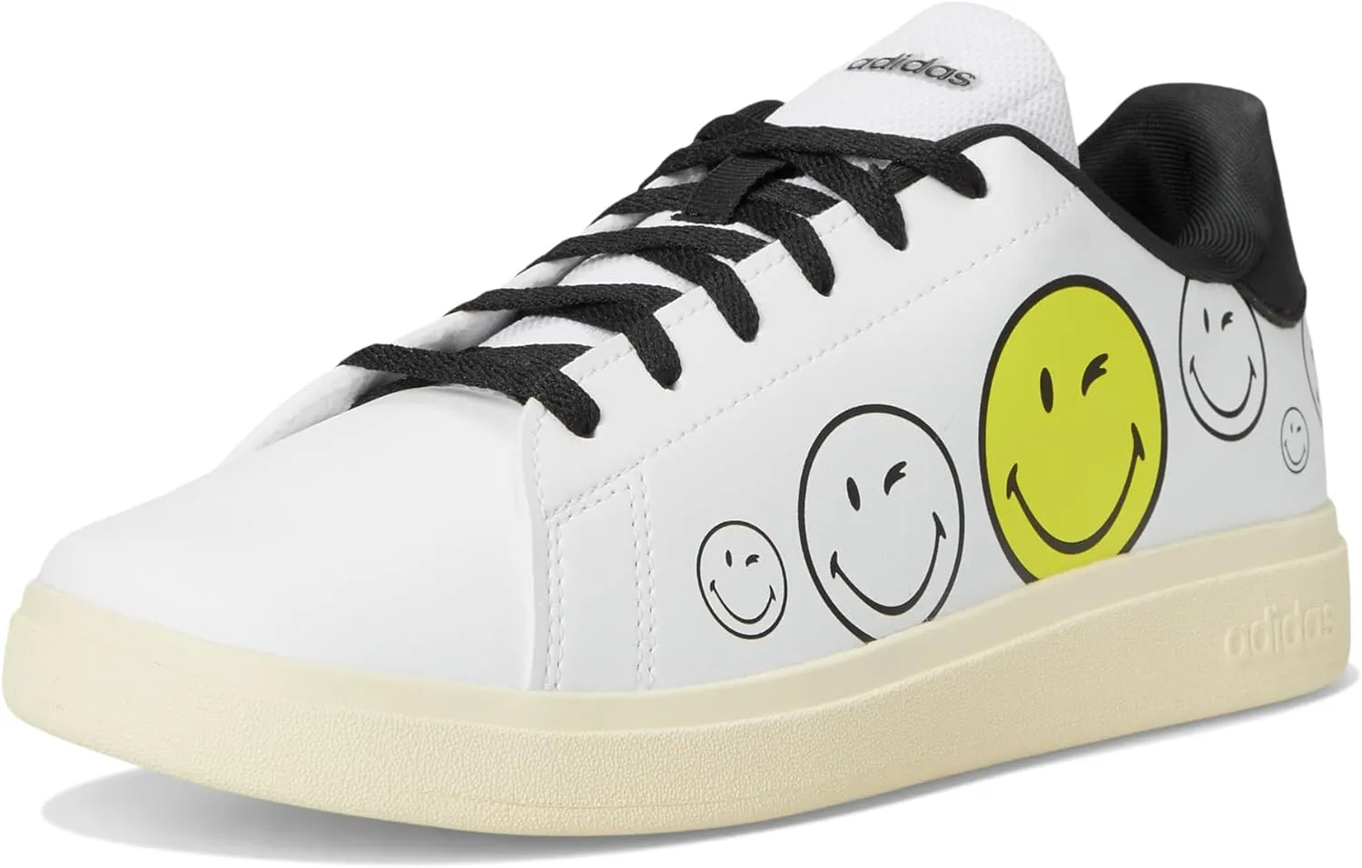 adidas Unisex-Child Smiley World Advantage Sportswear Shoes (Big Kid) Sneaker