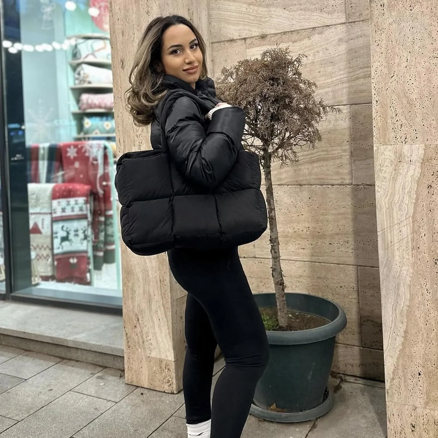 Puffer Tote Bag for Women, Large Quilted Puffy Handbag Lightweight Winter Down Padding Lattice Satchel Purse