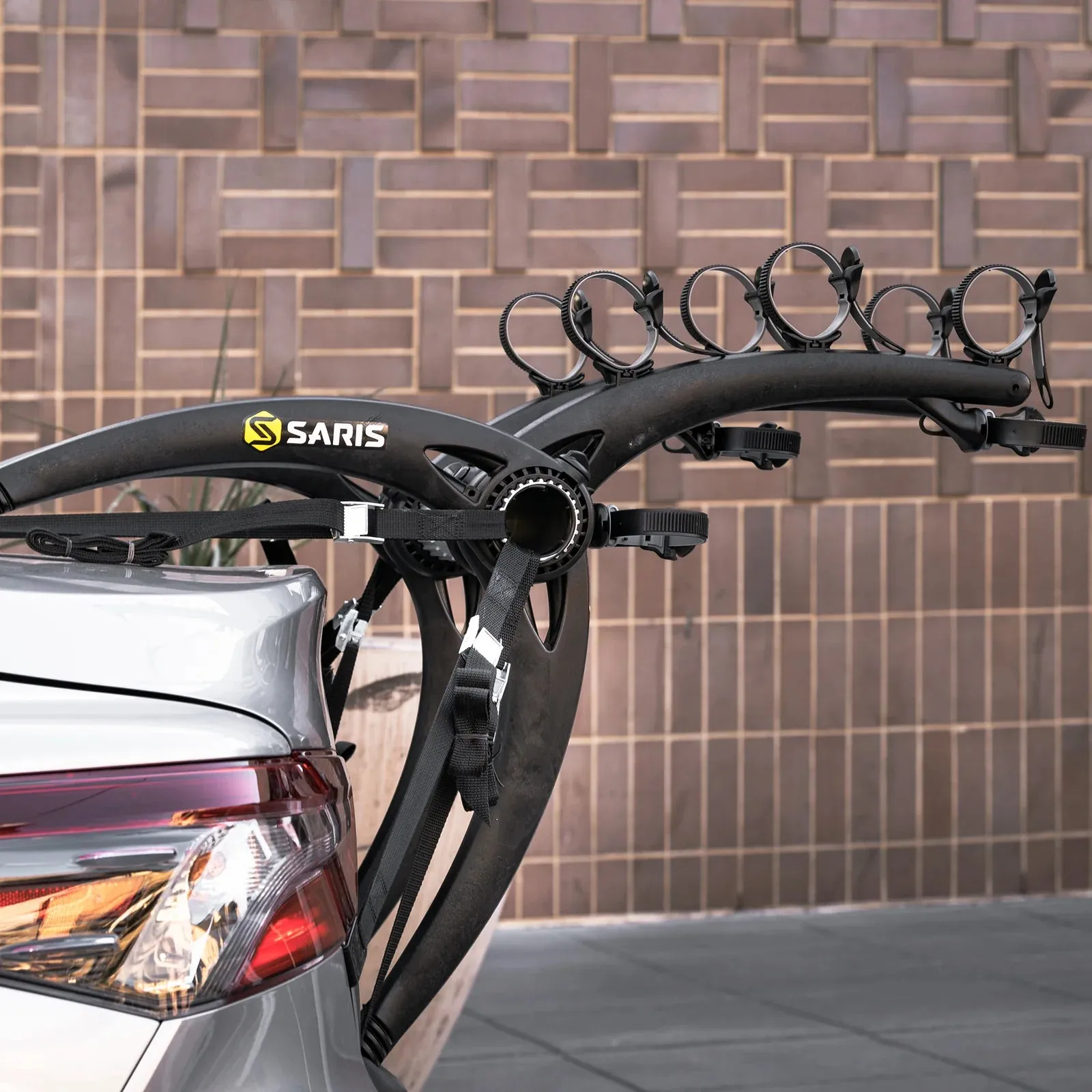 Saris Bones 3 Car Bike Rack - Black