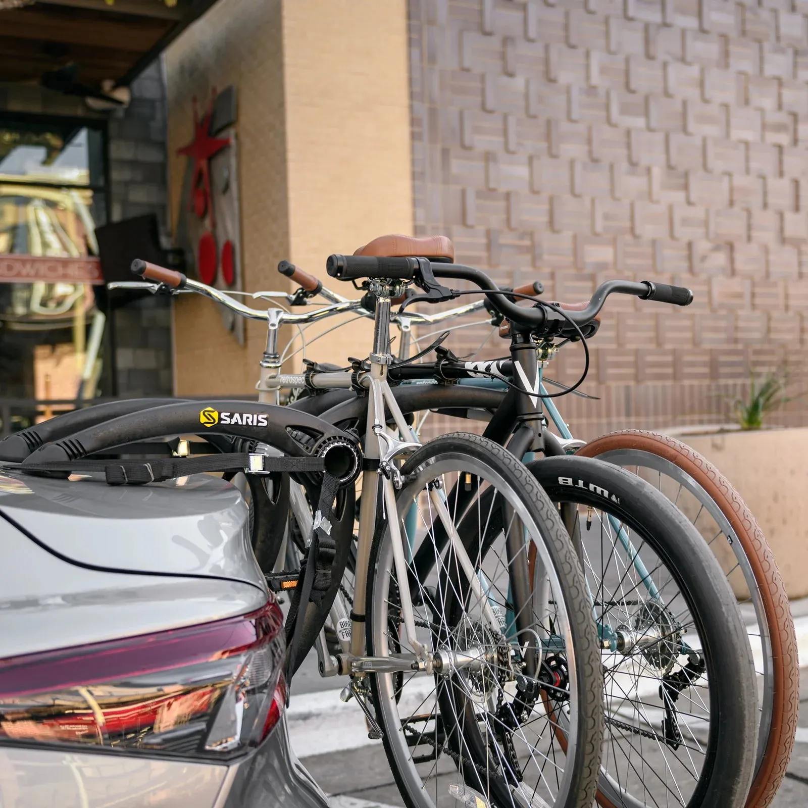 Saris Bones 3 Car Bike Rack - Black