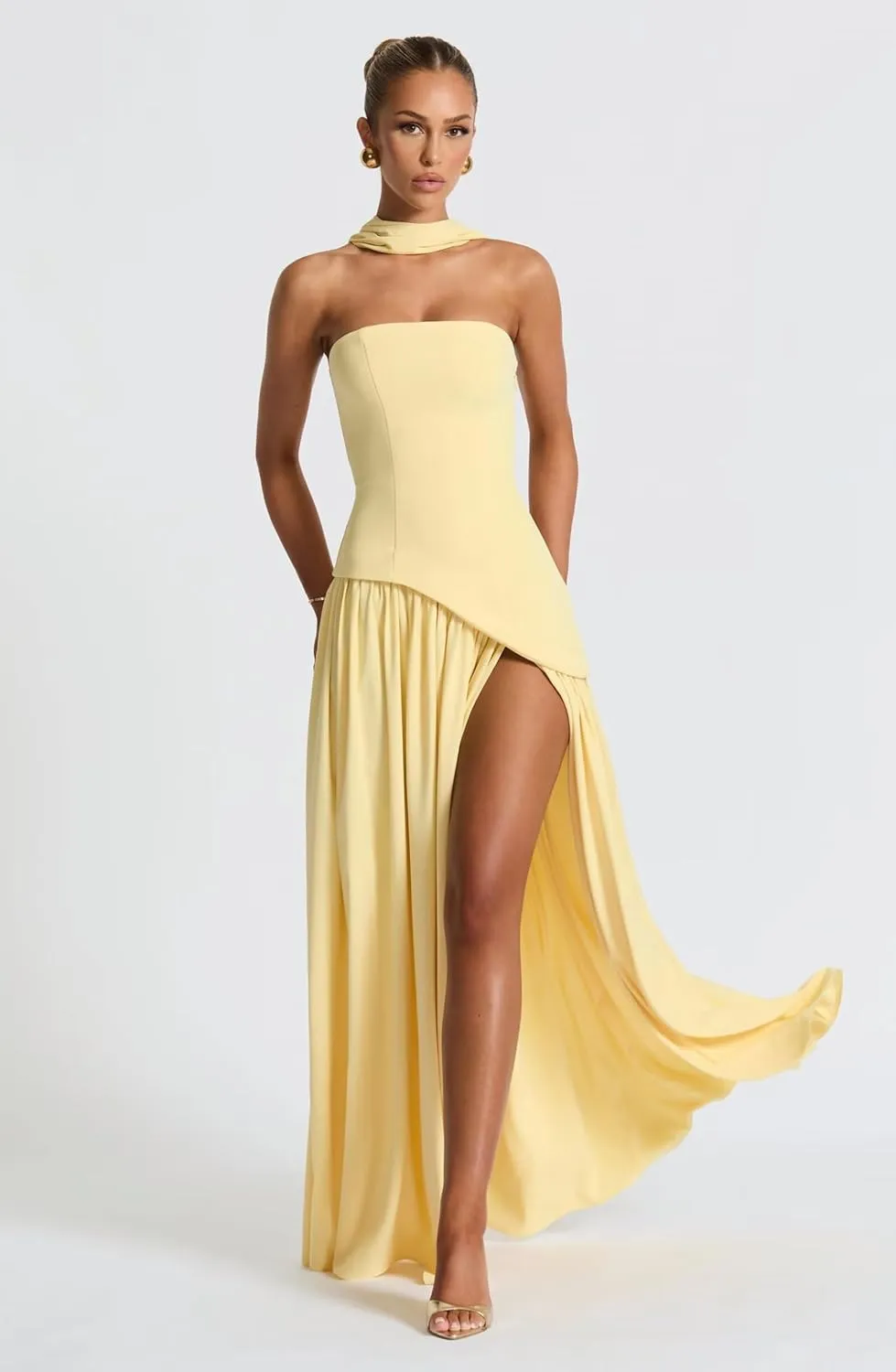 Satin Halter Bridesmaid Dresses for Wedding Strapless A Line Prom Dress with Scarf Long Formal Maxi Dress with Slit